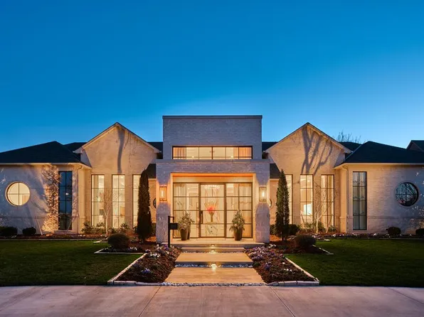 Edmond Luxury Home